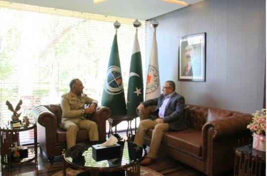 23-08-2023, Islamabad: Chairman Naya Pakistan called on Chairman NDMA Lt General Inam Haider Malik in his office